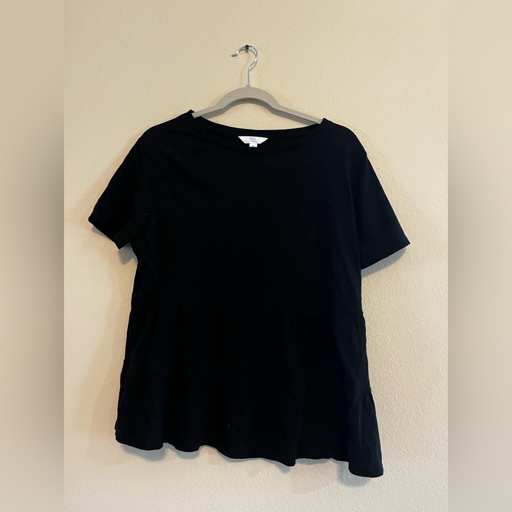 Time and Tru Black Short Sleeve Top